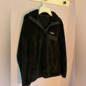 Black Patagonia Quarter Button Down Fleece